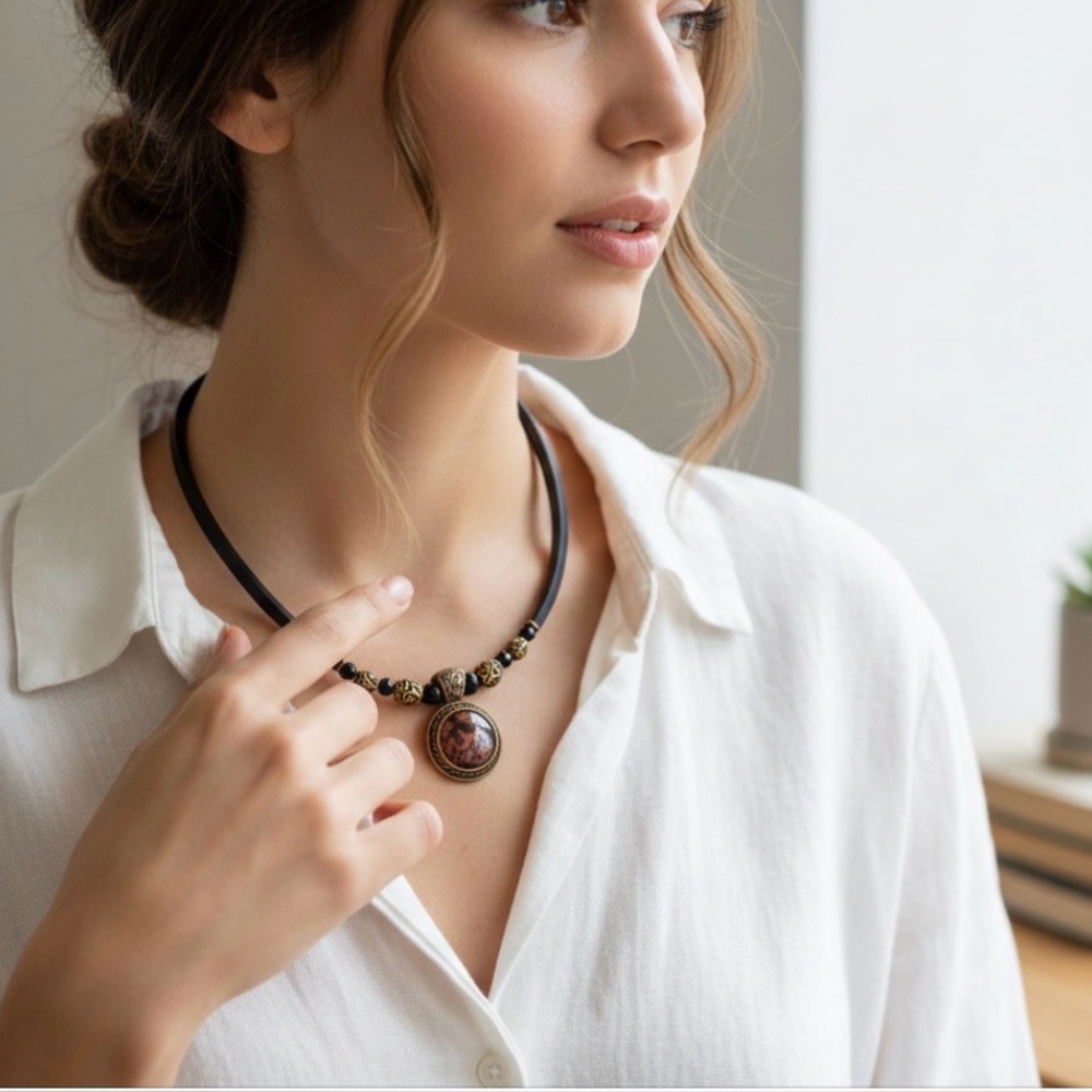 Vintage Leopard Print Pendant Chocker Necklace
